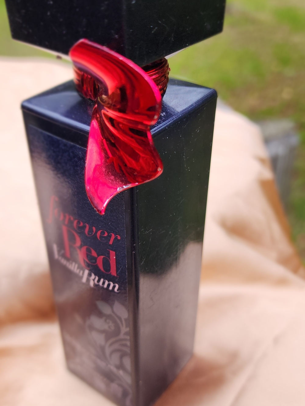 Forever Red Vanilla Rum  - Navy Bottle with Red Bow - Picture 4 of 4